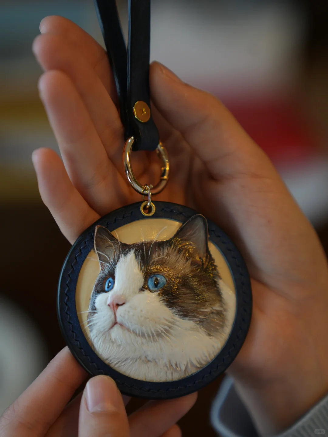 Pet Handmade Leather Carving Customization